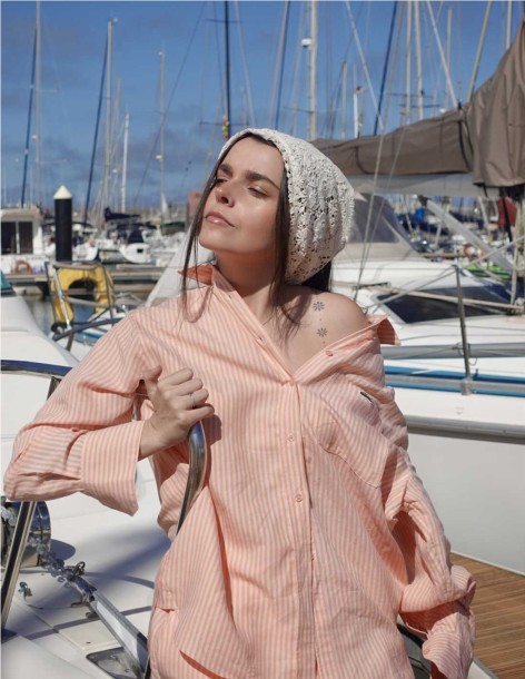 CAMISA OVERSIZED DE LACOSTE 2