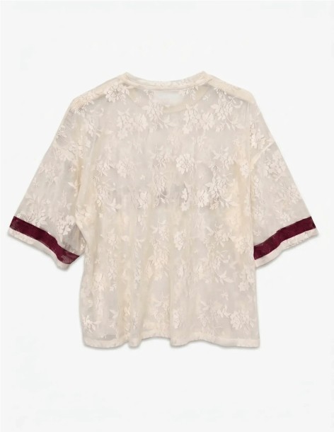 CAMISETA ENCAJE DE VERO MODA 2
