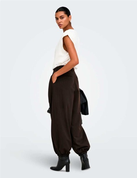 PANTALON RAYA DIPLOMATICA DE ONLY 2